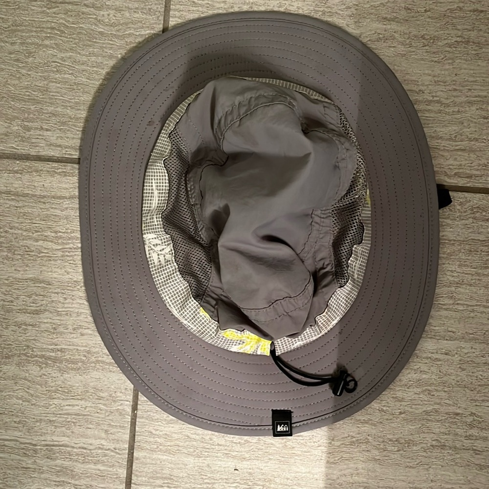 Youth 3y-7y rei summer hat